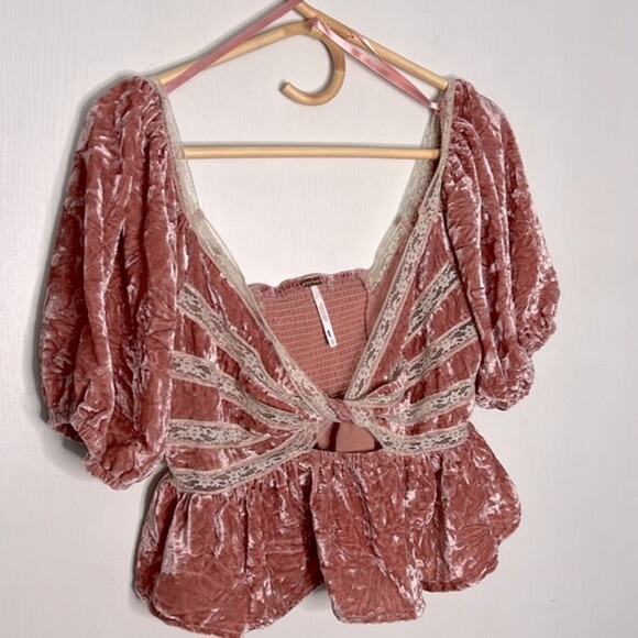 NEW! Free People Truly Yours Crushed Velvet Top Size XS - Picture 4 of 10